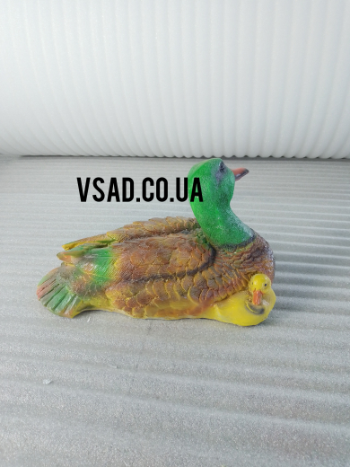 Садова фігура Качка з каченятами Садова фігура Качка з каченятами