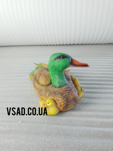 Садова фігура Качка з каченятами Садова фігура Качка з каченятами